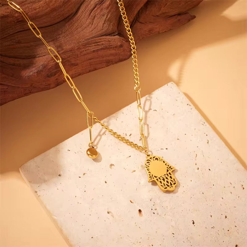 Golden Hamsa Delight