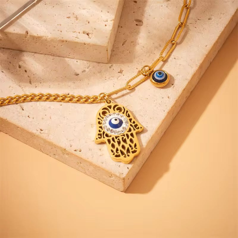 Golden Hamsa Delight